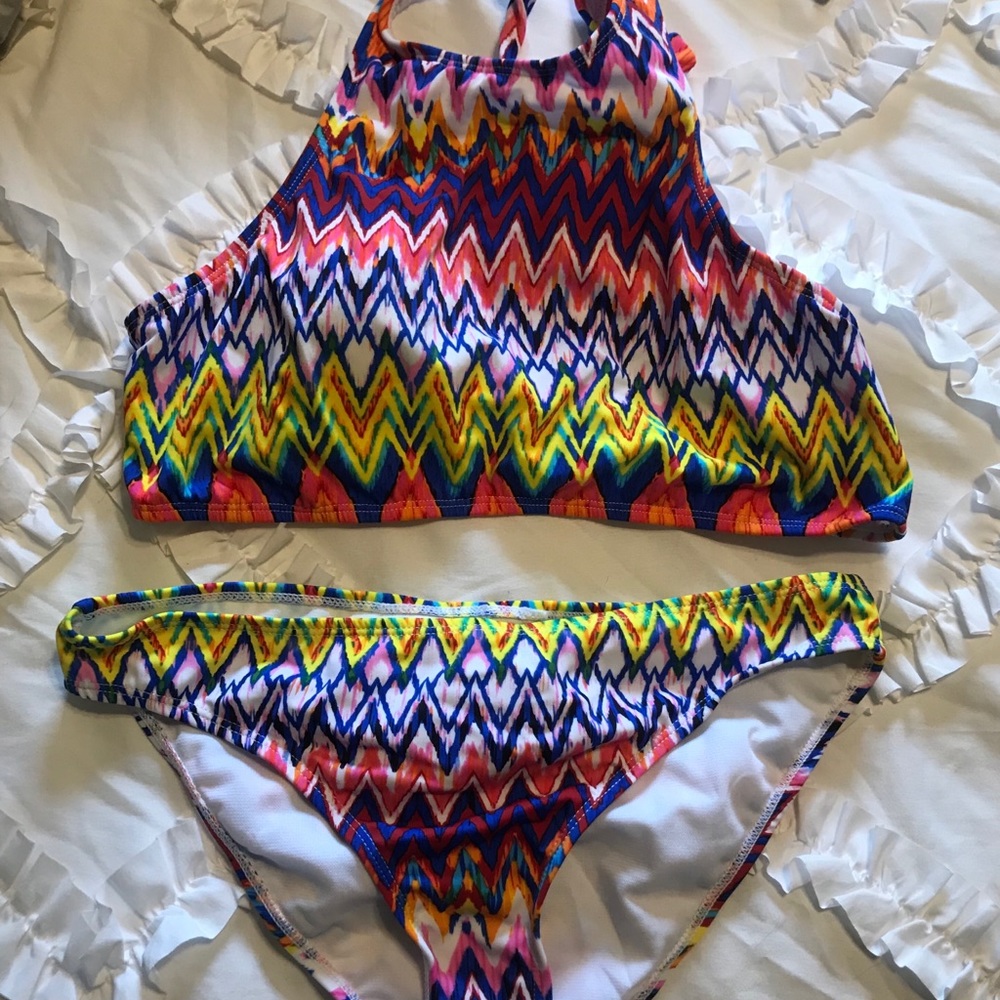 High neck bikini